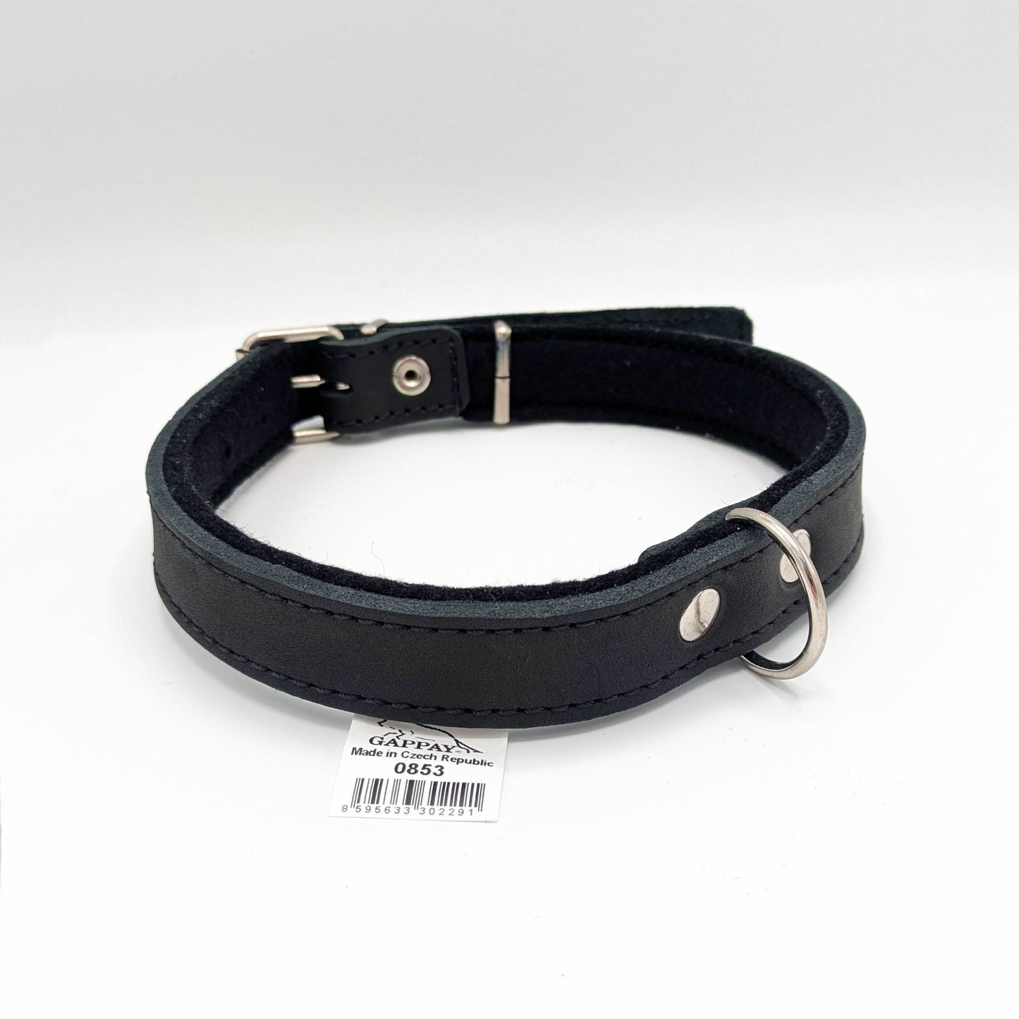 Gappay Leather Collar – Soft leather, stainless steel buckle, adjustable fit for comfort, control, and stylish everyday wear.