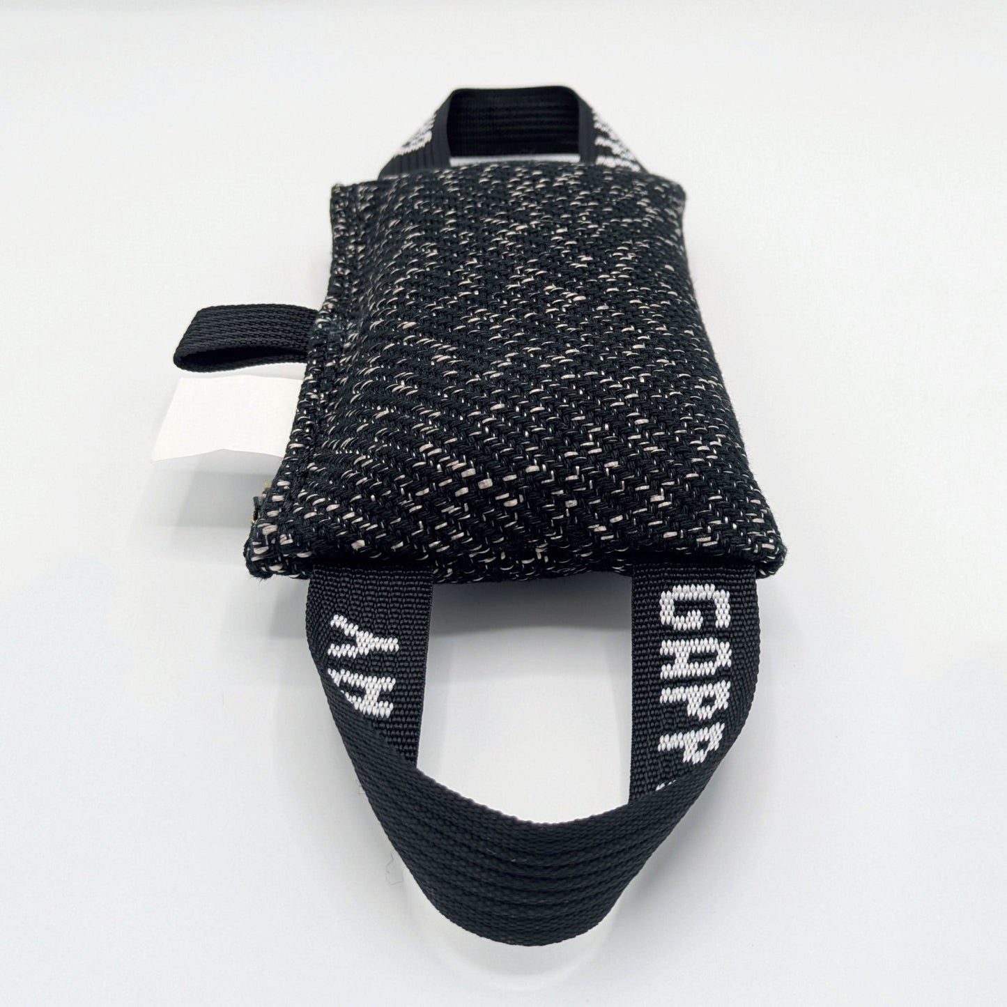 Gappay Puppy Bite Pillow – Nylcot material, padded for safety, with 2 straps and target ring for early bite training and focus development.