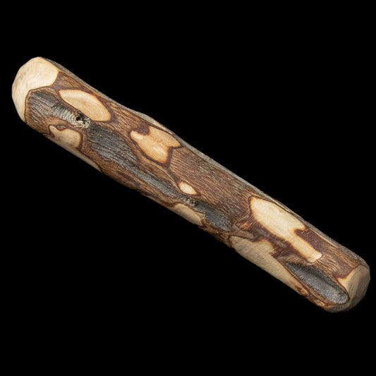 Top Tier Jumbo Olive Wood Chews – Durable, mineral-rich chew for large dogs. Promotes dental health, odourless, and mess-free.