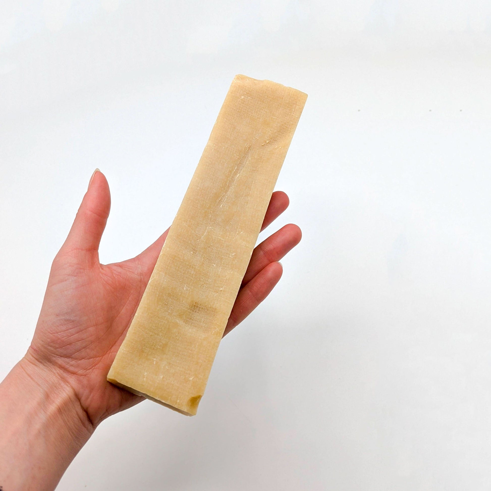 Top Tier Yak Chews – Long-lasting, high-protein chews for dental health. Available in multiple sizes for all breeds.