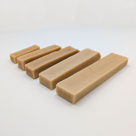 Top Tier Yak Chews – Long-lasting, high-protein chews for dental health. Available in multiple sizes for all breeds.