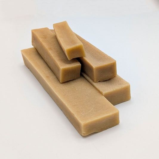Top Tier Yak Chews – Long-lasting, high-protein chews for dental health. Available in multiple sizes for all breeds.